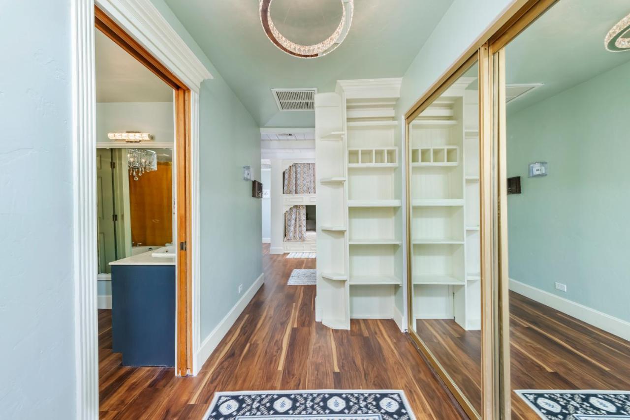 Smart Solution - Individual Private Bed-Pods In Gorgeous Shared Space - Women Only Dorm In Room 5 - Coed House - Full-Sized Mattresses In Individual Pods - With Built-In Private Storage - Gorgeous Shared Room - Affordable Luxury - Sparrow House Φοίνιξ Εξωτερικό φωτογραφία